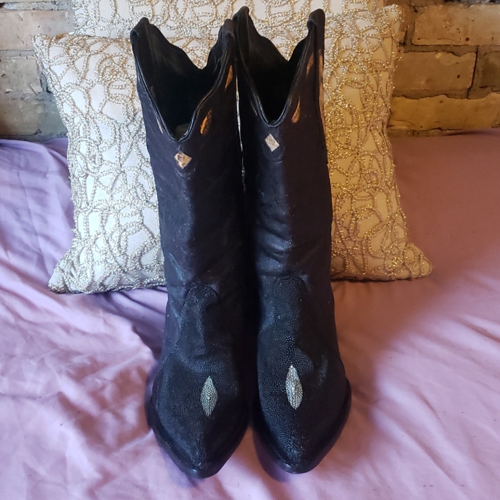 Leather boots